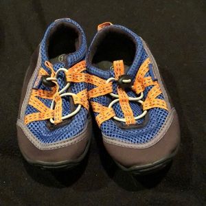 Water shoes